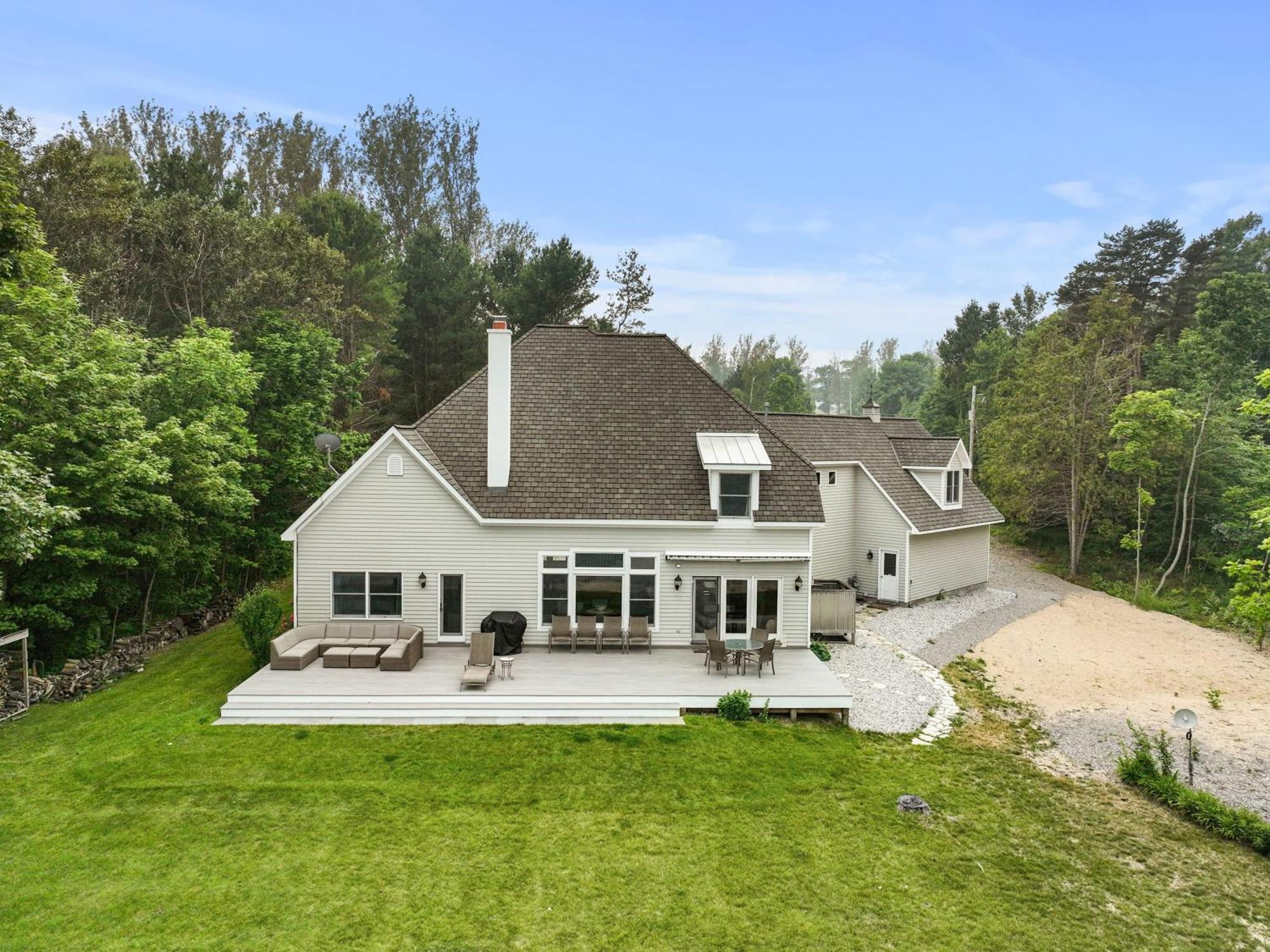 Northport Bay Beach Getaway Exterior photo